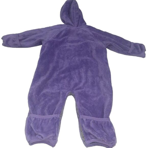 The North Face Light Purple Fleece Hooded One Piece Outfit - Size 3-6 months - Picture 2 of 7